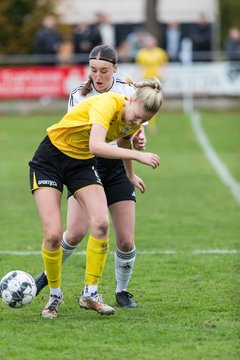 Bild 393 - F Merkur Hademarschen - SV Frisia 03 Risum Lindholm : Ergebnis: 0:1